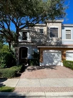 Unit for sale at 156 E Astor Circle, Delray Beach, FL 33484