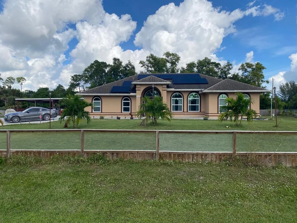 Unit for sale at 13035 61st Lane N, The Acreage, FL 33412