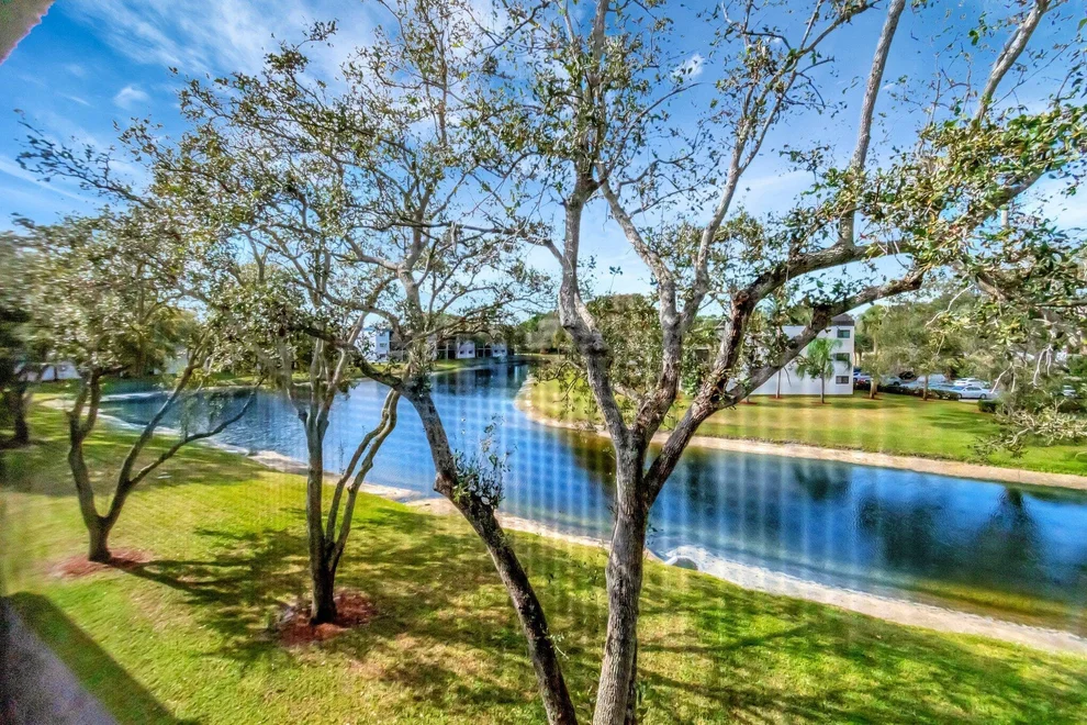 Unit for sale at 15461 Pembridge Drive, Delray Beach, FL 33484