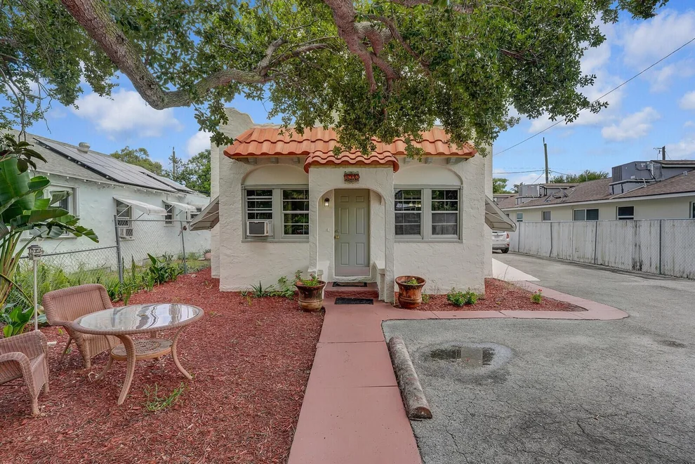 Unit for sale at 410 S Ocean Breeze, Lake Worth, FL 33460