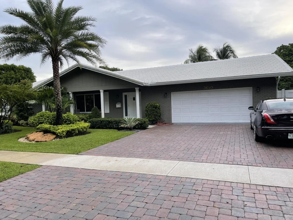 Unit for sale at 3640 N 34th Avenue N, Hollywood, FL 33021