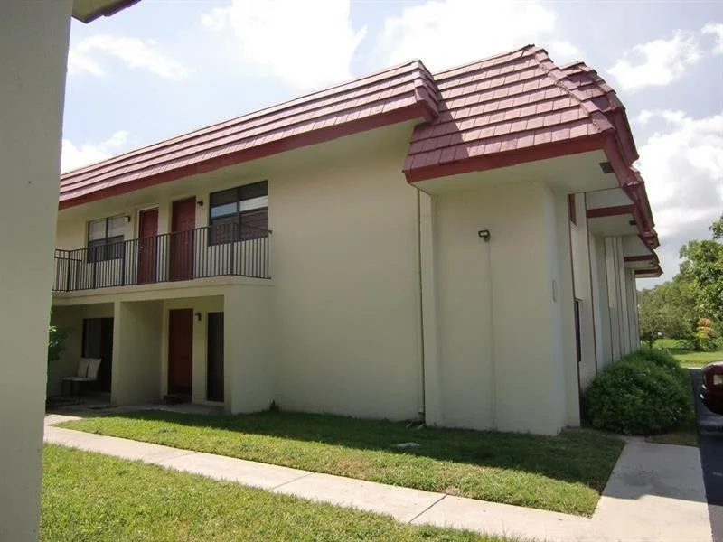 Unit for sale at 3243 104 Avenue, Coral Springs, FL 33065