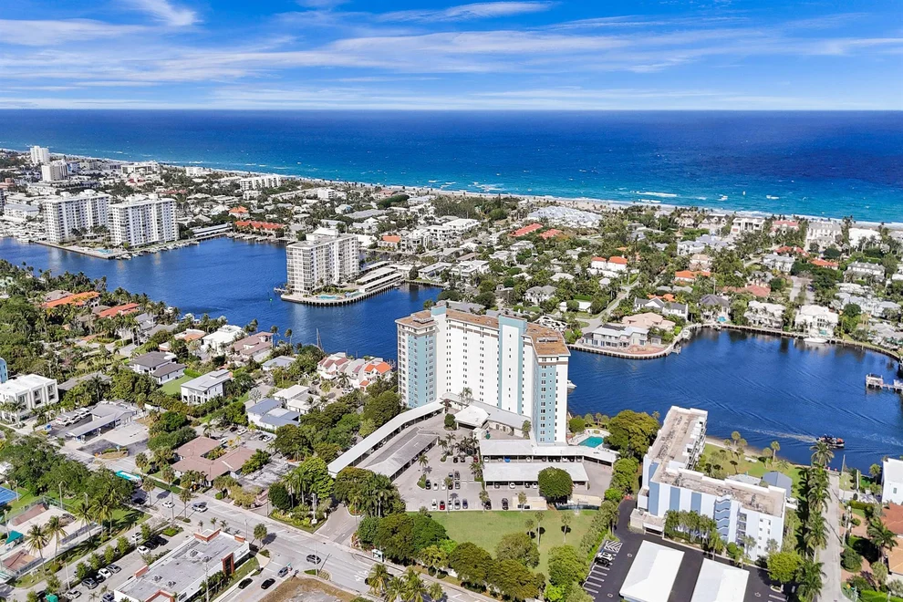 Unit for sale at 555 SE 6th Avenue, Delray Beach, FL 33483