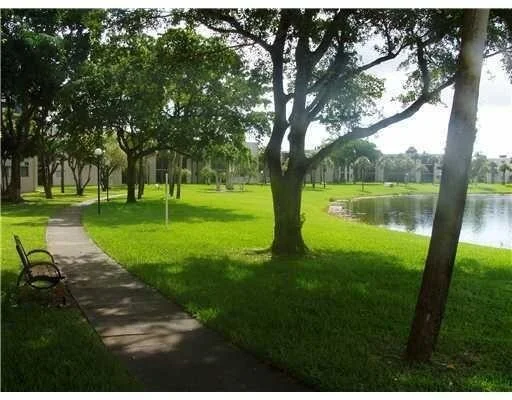 Unit for sale at 5160 Las Verdes Circle, Delray Beach, FL 33484