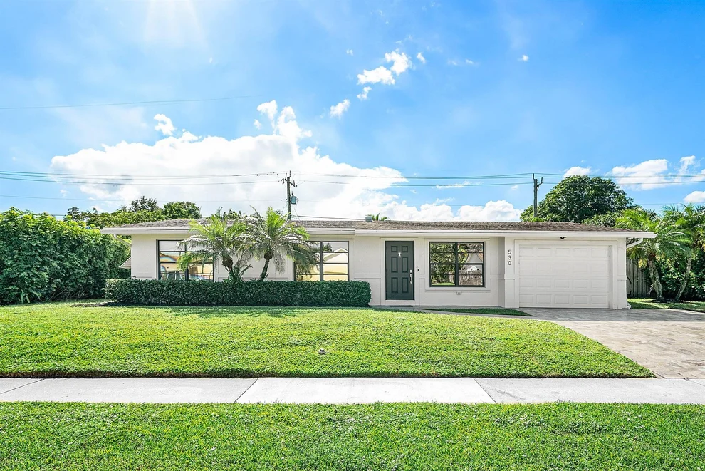 Unit for sale at 530 Heron Drive, Delray Beach, FL 33444