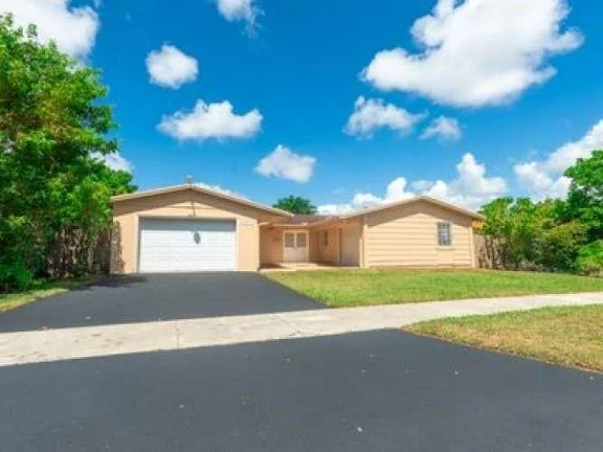 Unit for sale at 3210 SW 118th Court, Miami, FL 33175