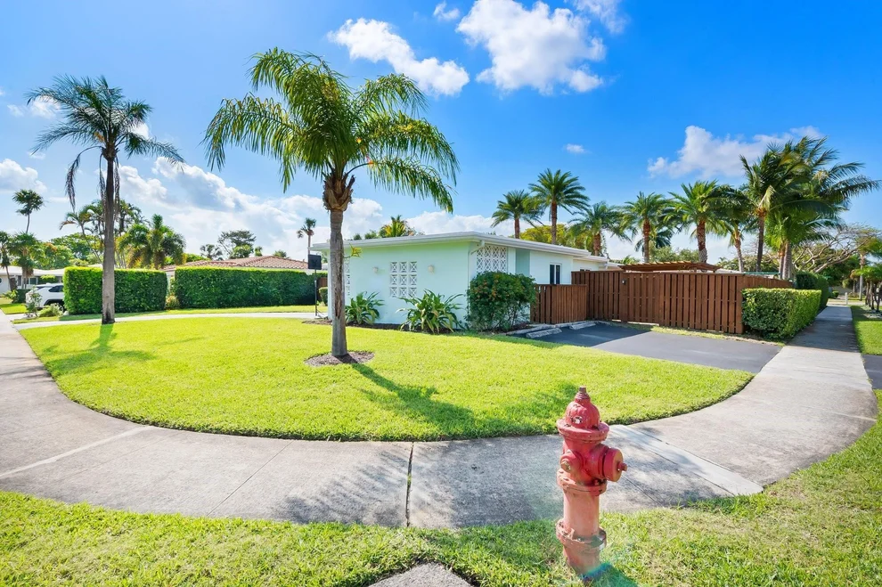 Unit for sale at 2120 NE 59th Street, Fort Lauderdale, FL 33308