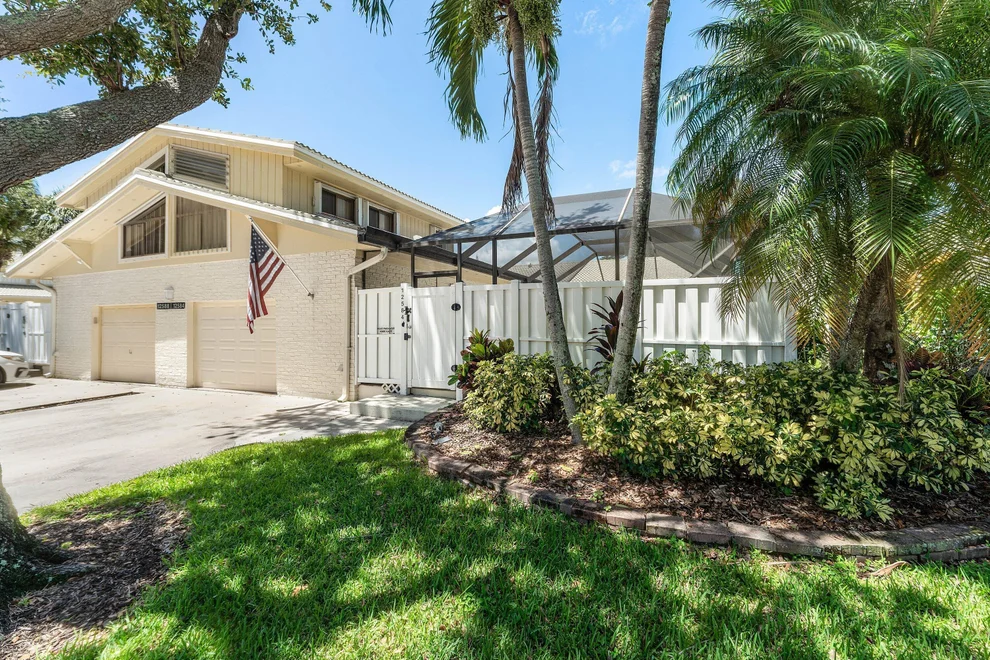 Unit for sale at 12584 WOODMILL Drive, Palm Beach Gardens, FL 33418