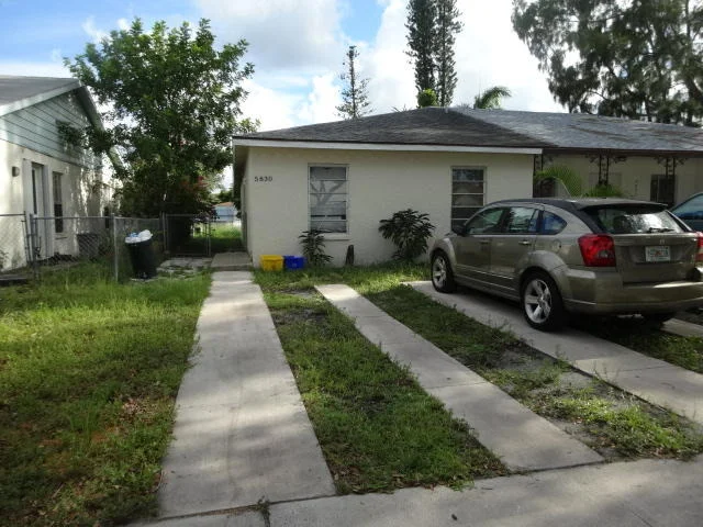 Unit for sale at 5830 S 38th Street, Greenacres, FL 33463