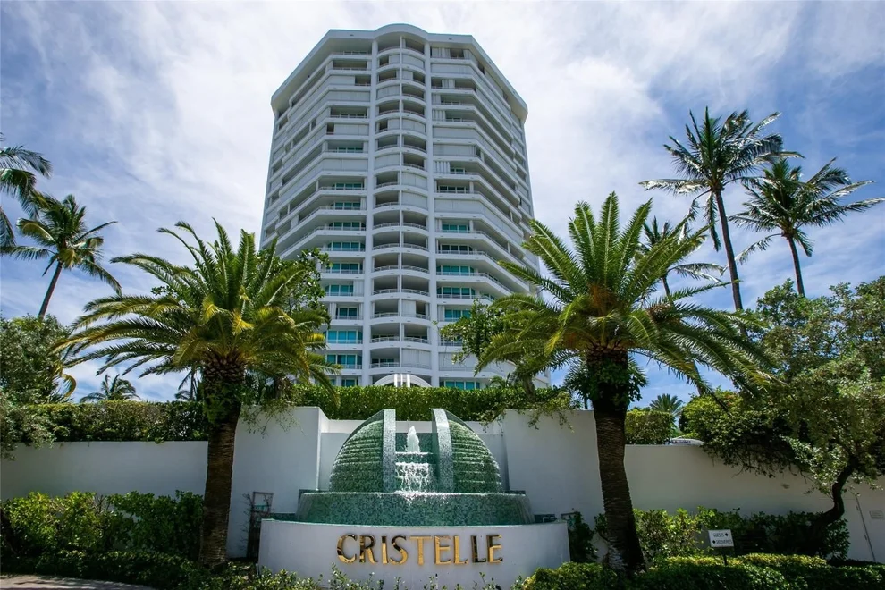 Unit for sale at 1700 S Ocean Boulevard, Lauderdale By The Sea, FL 33062