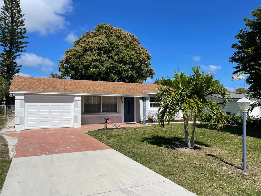 Unit for sale at 461 SW 4th Avenue, Boynton Beach, FL 33435