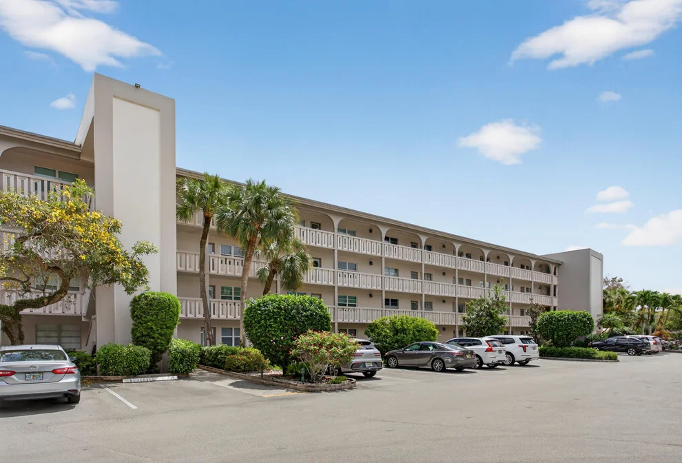 Unit for sale at 3306 Aruba Way, Coconut Creek, FL 33066
