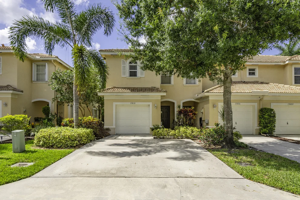 Unit for sale at 13810 Creston Place, Wellington, FL 33414