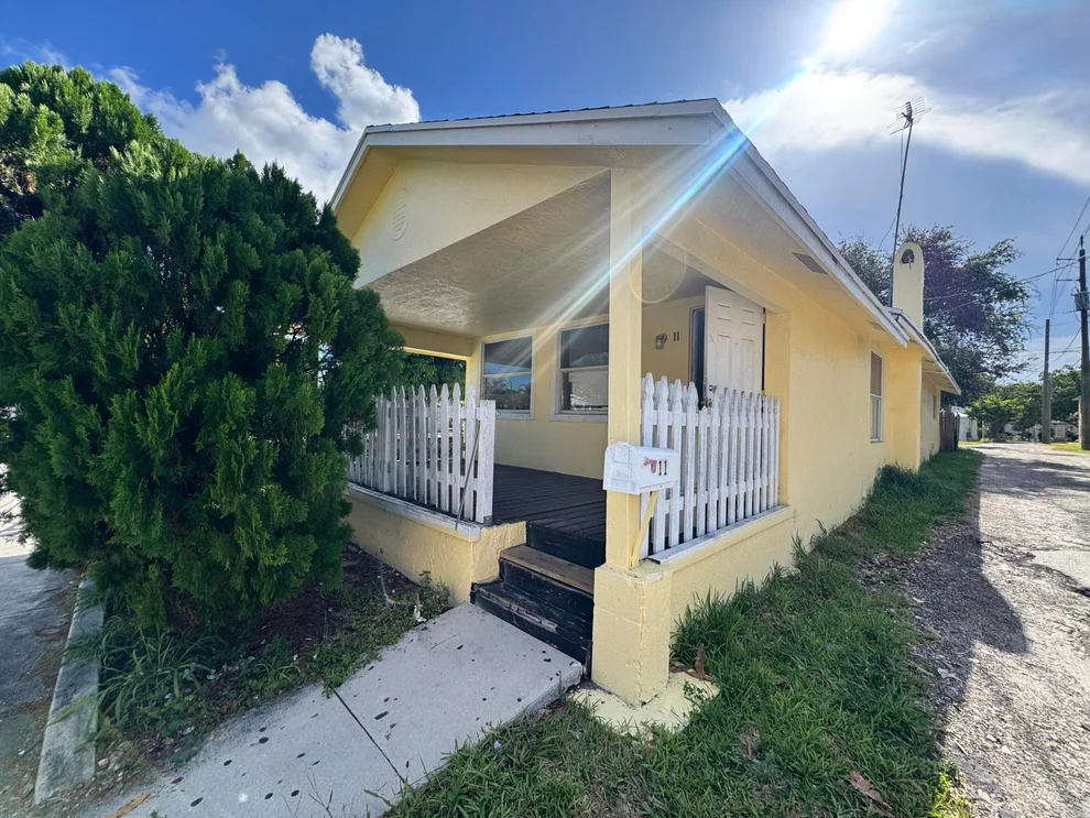 Unit for sale at 11 S D Street, Lake Worth Beach, FL 33460
