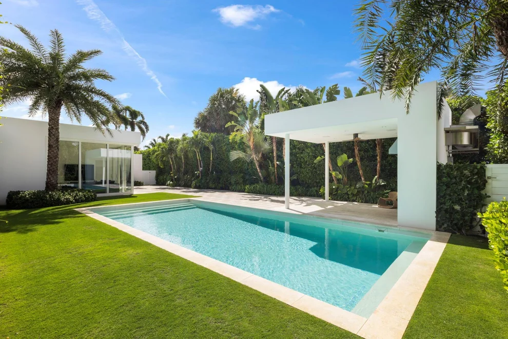 Unit for sale at 200 Tradewind Drive, Palm Beach, FL 33480