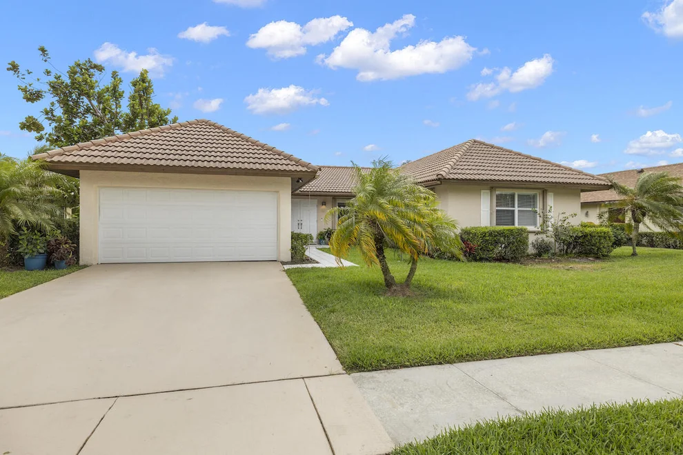 Unit for sale at 10228 Greentrail Drive N, Boynton Beach, FL 33436