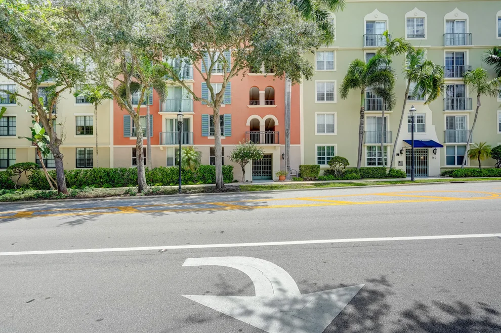 Unit for sale at 780 S Sapodilla Avenue, West Palm Beach, FL 33401