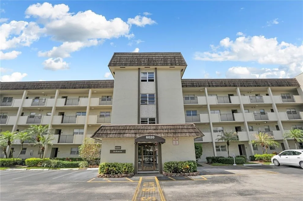 Unit for sale at 6020 NW 44th Street, Lauderhill, FL 33319