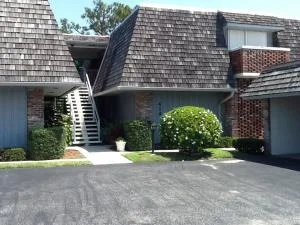 Unit for sale at 419 Pine Tree Court, Atlantis, FL 33462