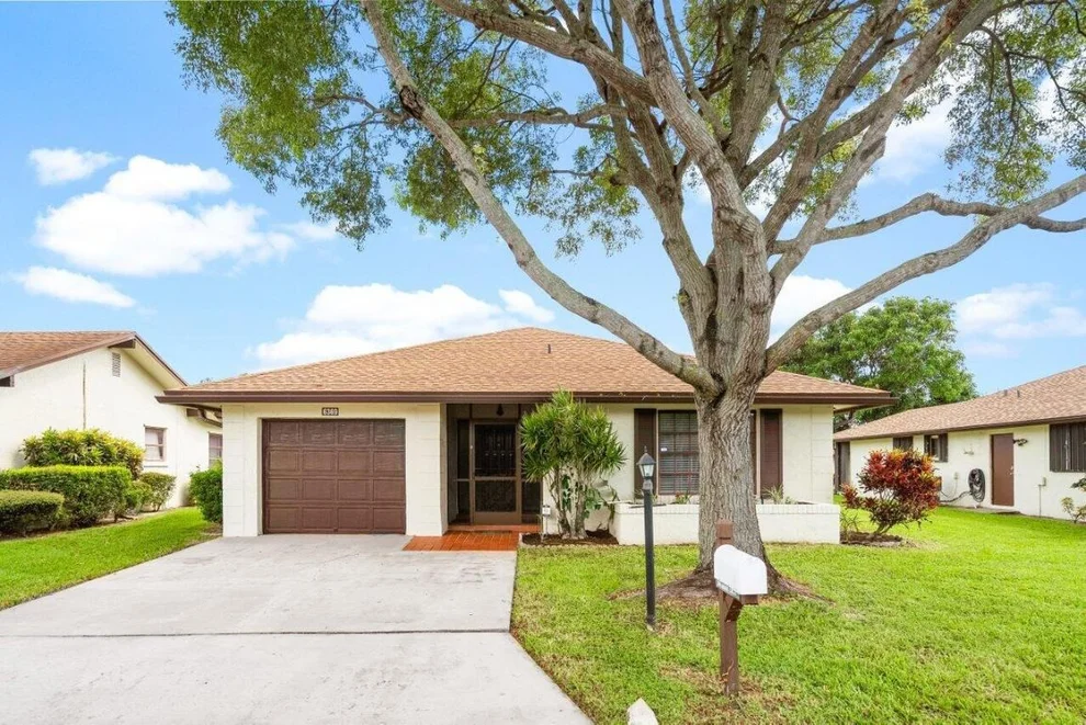 Unit for sale at 6369 Lakemont Circle, Greenacres, FL 33463
