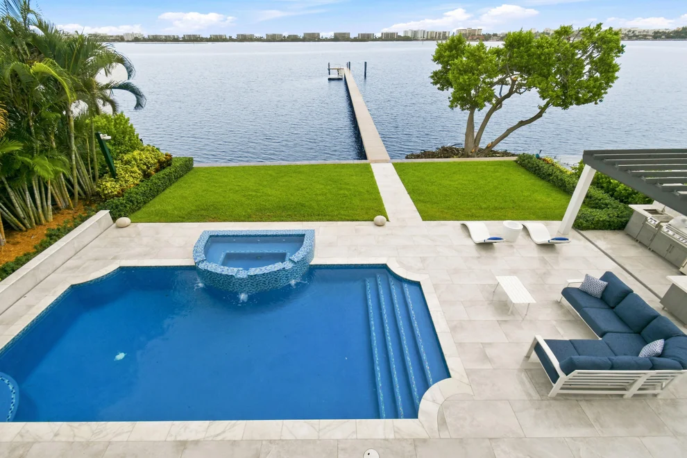 Unit for sale at 3 Lakeside Palms Court, Lake Worth Beach, FL 33460