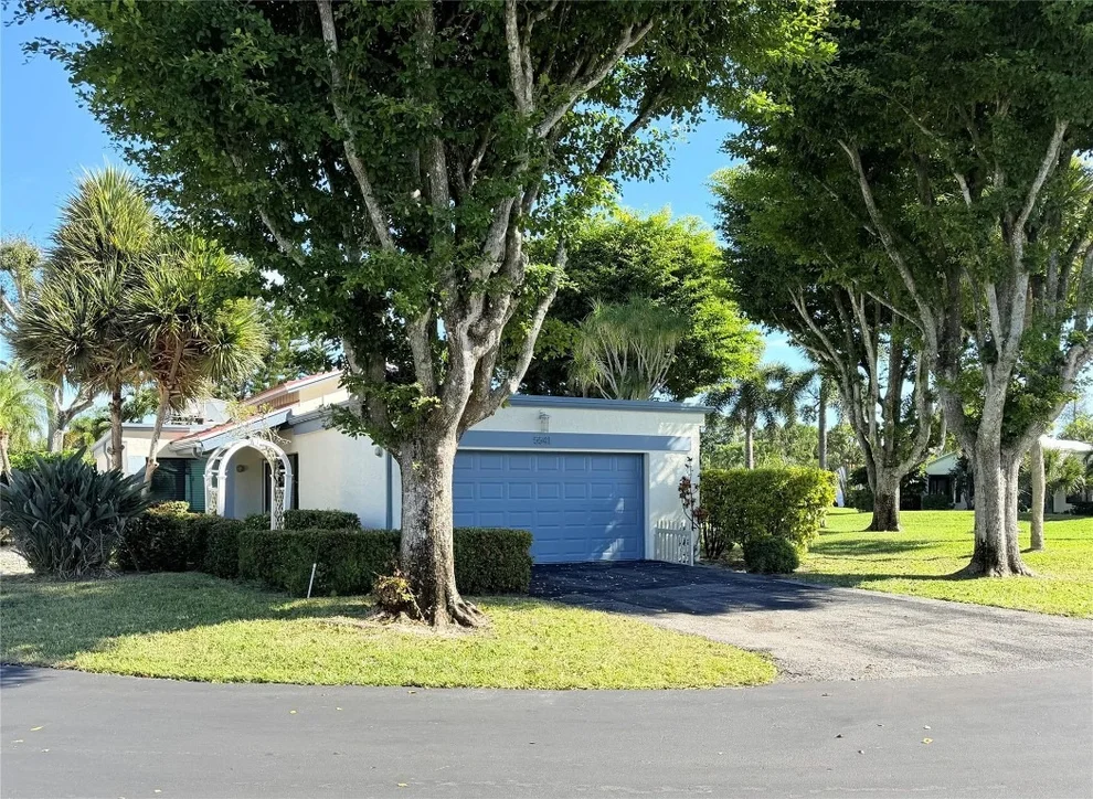 Unit for sale at 5541 Ainsley Court, Boynton Beach, FL 33437