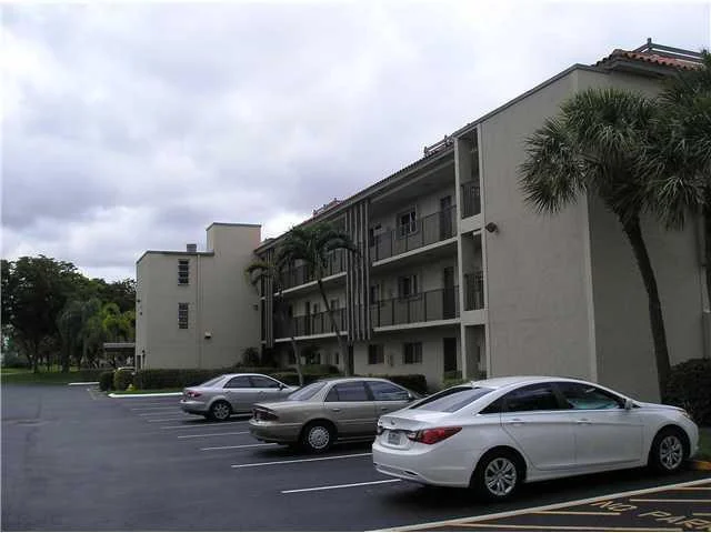 Unit for sale at 7960 NW 50th Street, Lauderhill, FL 33351
