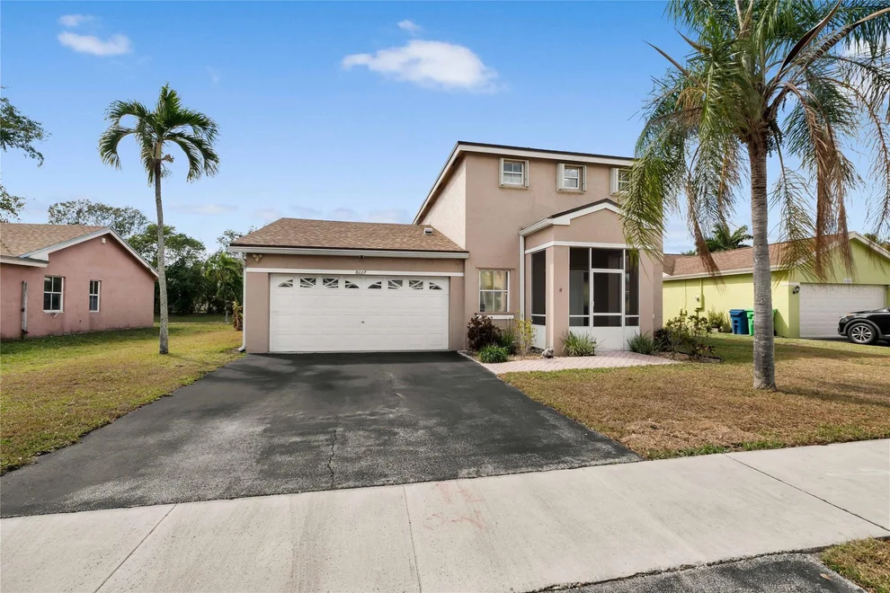Unit for sale at 5227 NW 96th Avenue, Sunrise, FL 33351