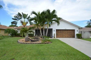Unit for sale at 50 Vista Del Rio, Boynton Beach, FL 33426