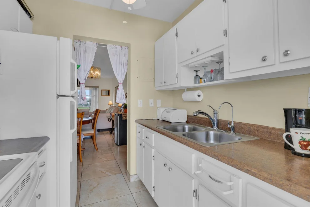 Unit for sale at 2700 W Golf Boulevard, Pompano Beach, FL 33064