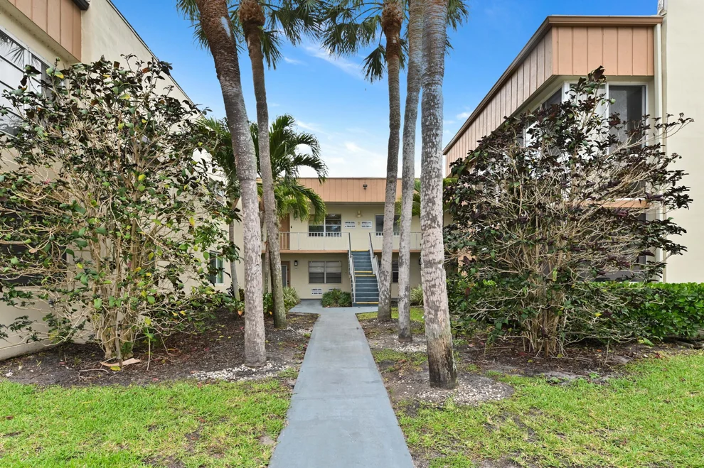 Unit for sale at 182 Piedmont D, Delray Beach, FL 33484