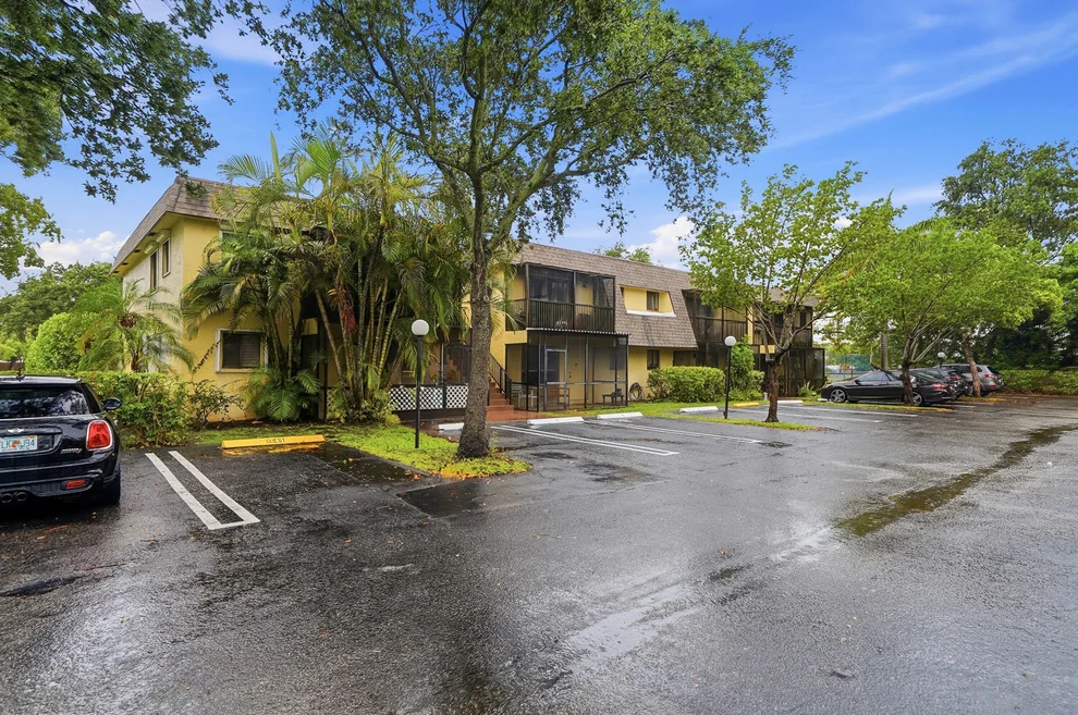 Unit for sale at 1145 S Flagler Avenue, Pompano Beach, FL 33060
