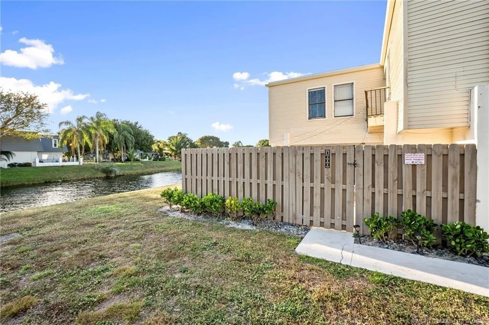 Unit for sale at 1600 Shaker Circle, Wellington, FL 33414