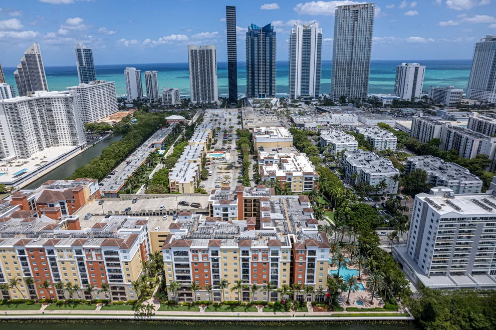 Unit for sale at 17100 N Bay Road, Sunny Isles Beach, FL 33160