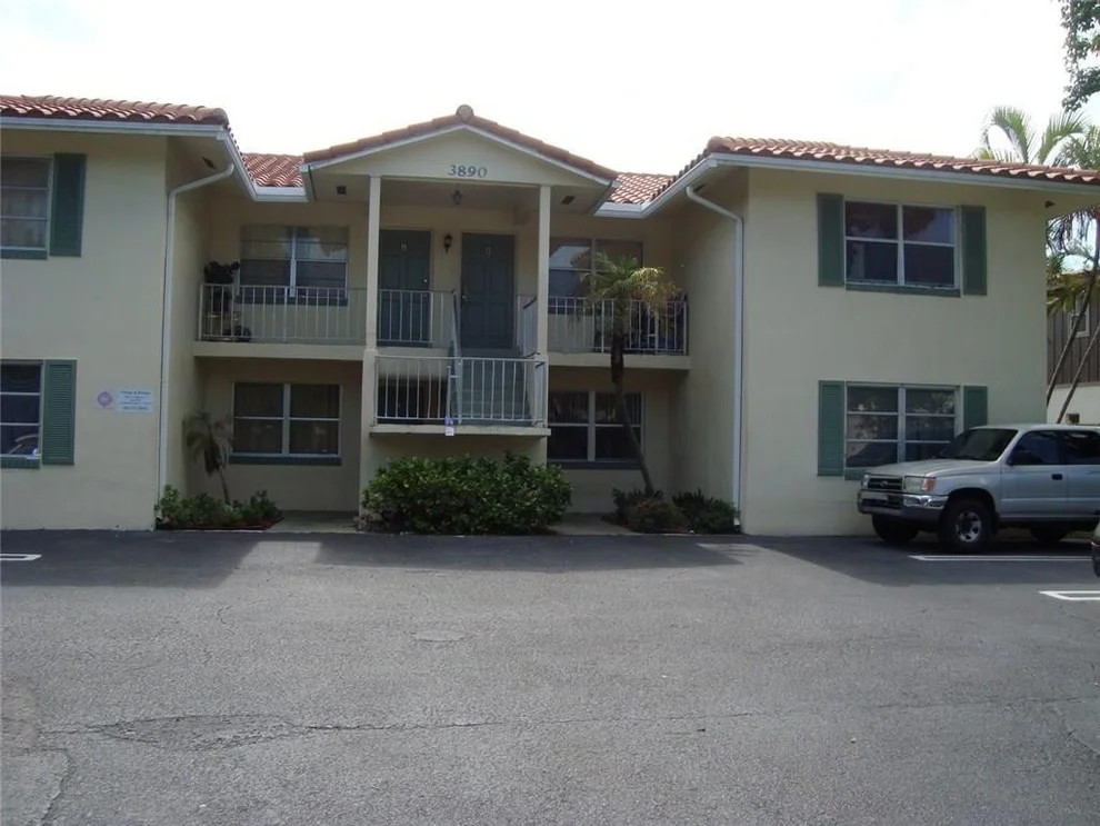 Unit for sale at 3890 Woodside Drive, Coral Springs, FL 33065