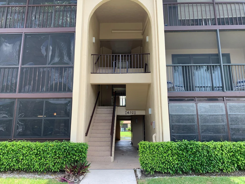 Unit for sale at 632 Sea Pine Way, Greenacres, FL 33415