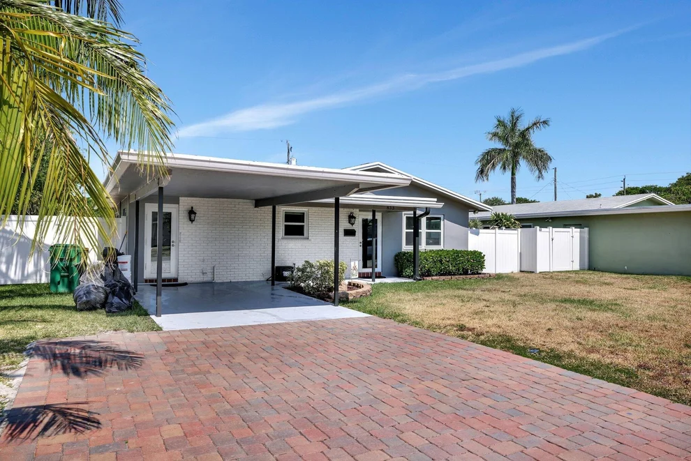 Unit for sale at 833 NW 10th Avenue, Dania Beach, FL 33004
