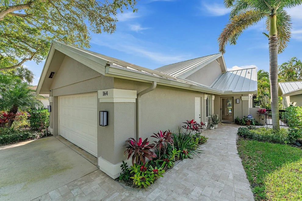 Unit for sale at 164 Cape Pointe Circle, Jupiter, FL 33477