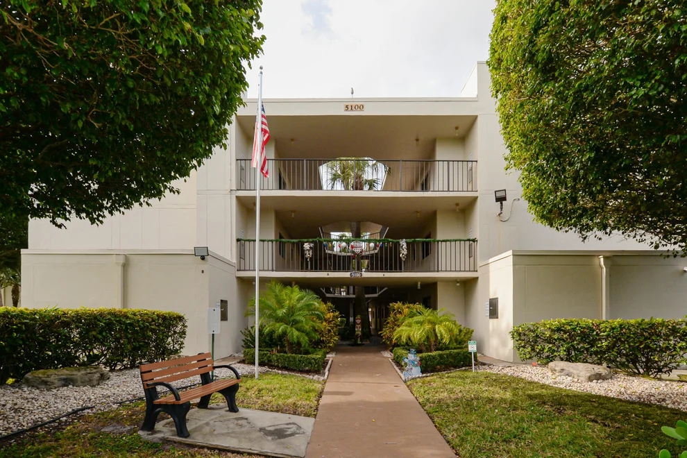 Unit for sale at 5100 Las Verdes Circle, Delray Beach, FL 33484