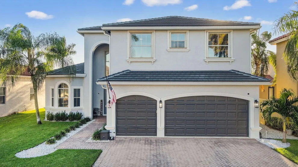 Unit for sale at 6647 Houlton Circle, Lake Worth, FL 33467