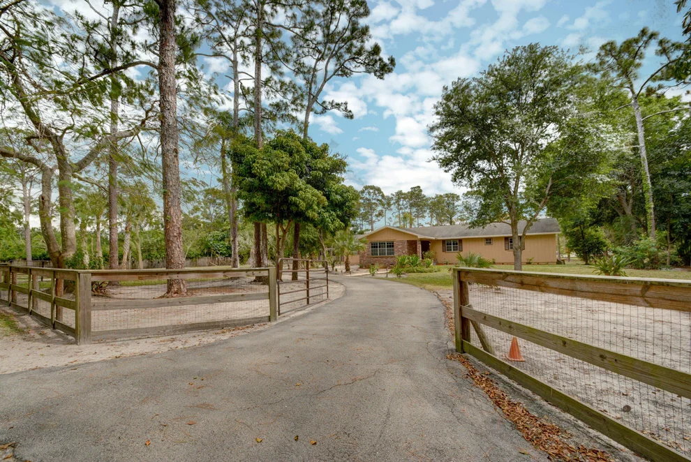 Unit for sale at 6422 Griffis Way, West Palm Beach, FL 33415