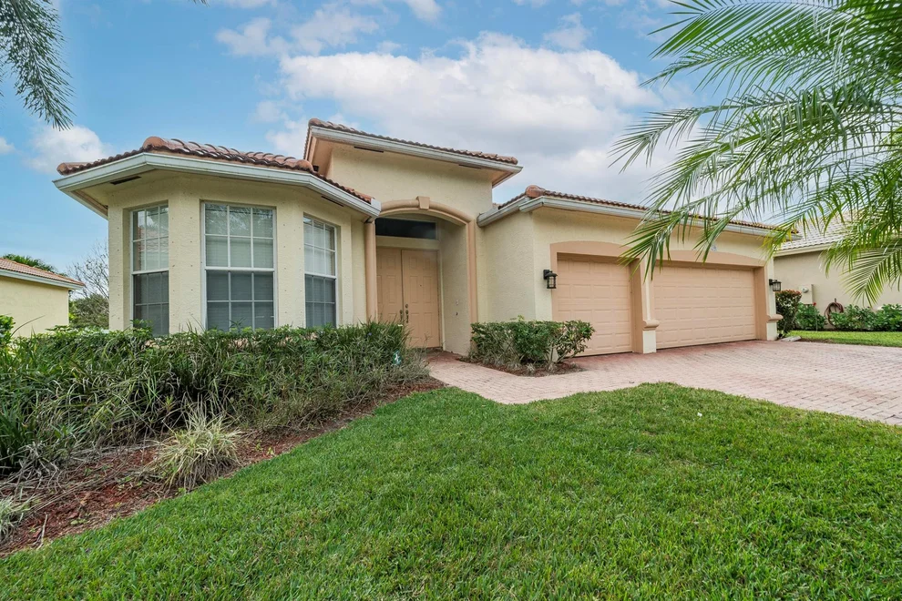 Unit for sale at 1391 SE Legacy Cove Circle, Stuart, FL 34997