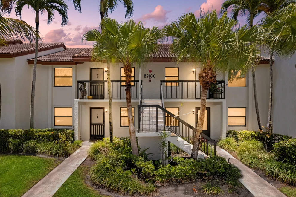 Unit for sale at 22100 Palms Way, Boca Raton, FL 33433