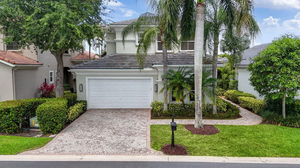 Unit for sale at 229 Andalusia Drive, Palm Beach Gardens, FL 33418