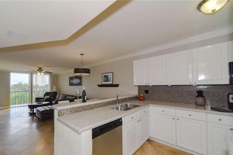 Unit for sale at 5431 NE 25th Avenue, Fort Lauderdale, FL 33308