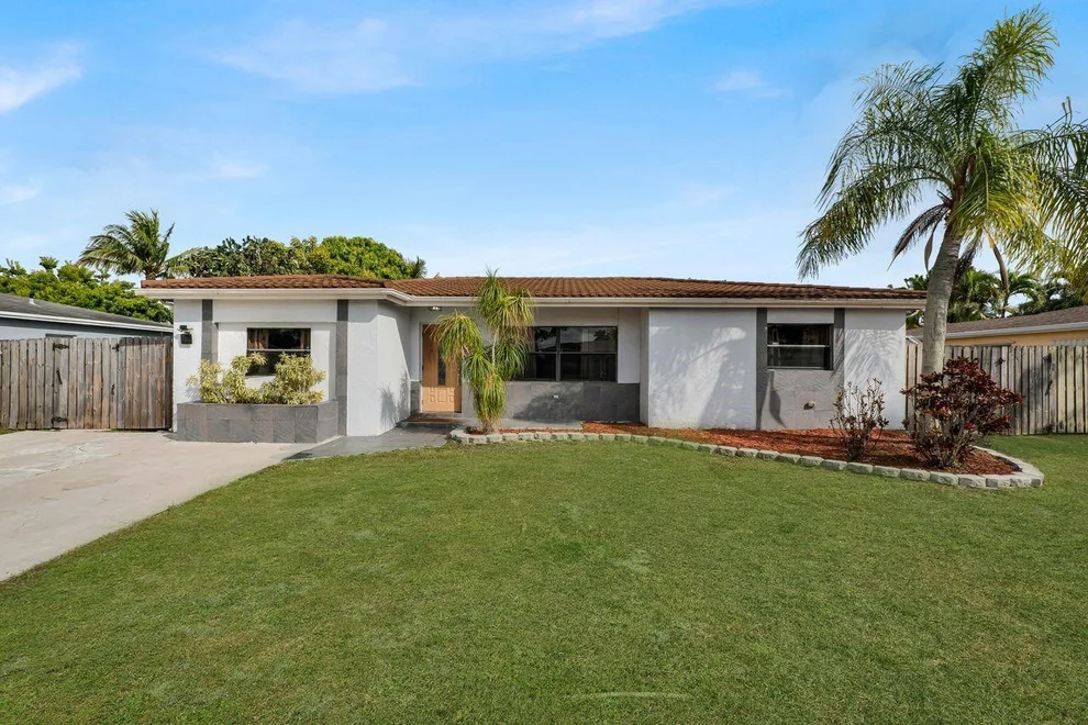 Unit for sale at 10901 Granite Street, Boca Raton, FL 33428