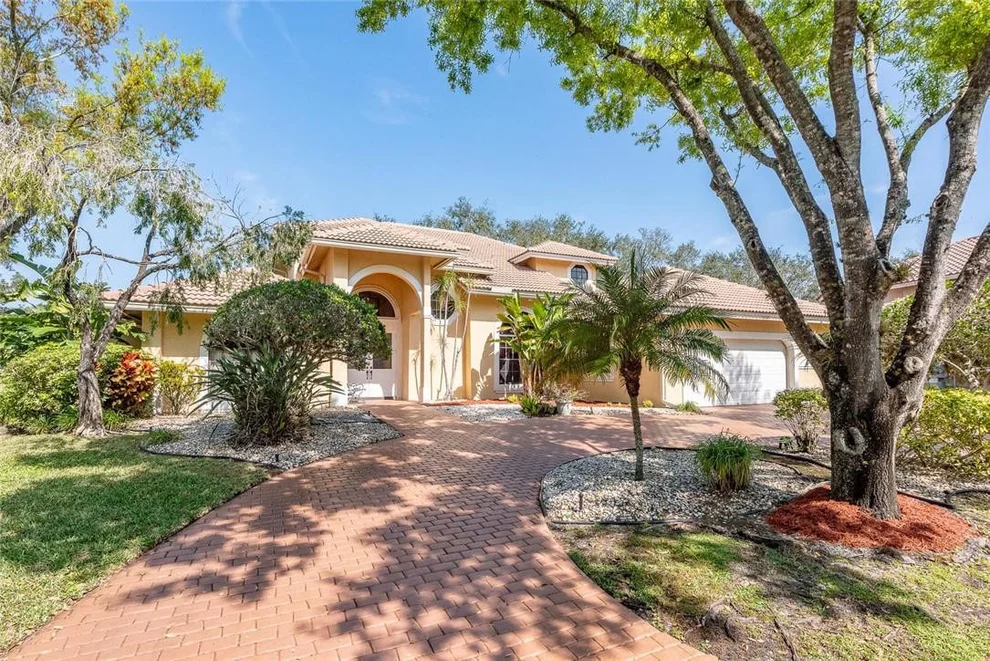 Unit for sale at 12301 Eagle Trace Boulevard, Coral Springs, FL 33071