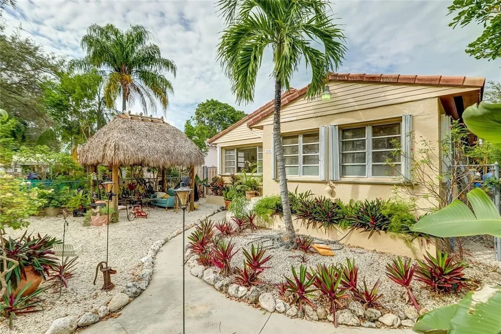 Unit for sale at 2009 Monroe Street, Hollywood, FL 33020