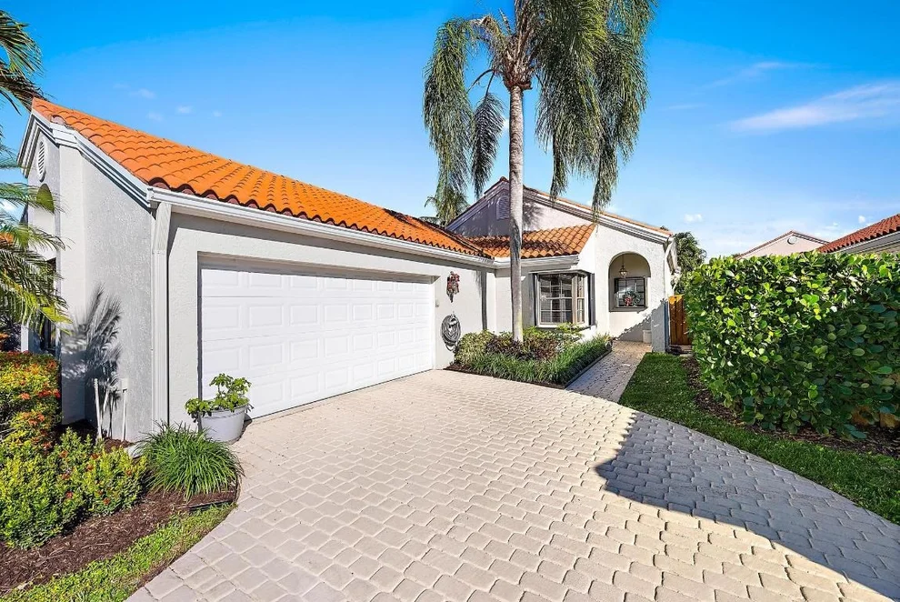 Unit for sale at 2512 La Cristal Circle, Palm Beach Gardens, FL 33410