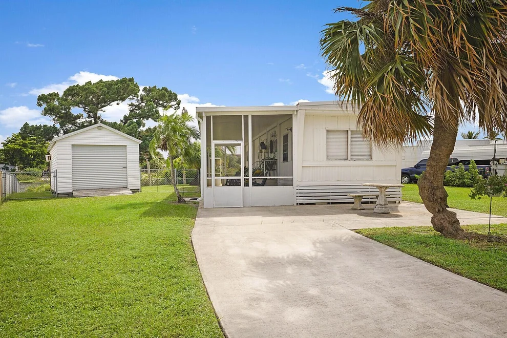 Unit for sale at 4222 Hibiscus Circle, West Palm Beach, FL 33409